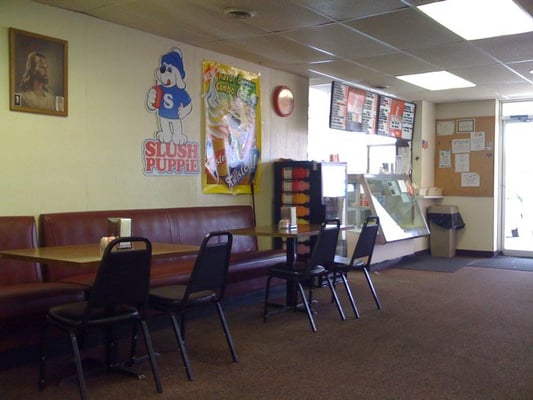 Cree-Mee Drive In by null