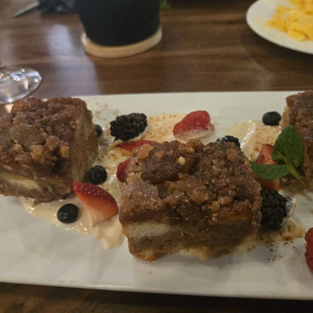 The Chapman - Creme brulee French toast. - Lounges Near Me - Winter Park, Florida The Chapman - Creme brulee French toast. - Lounges Near Me - Winter Park, Florida
