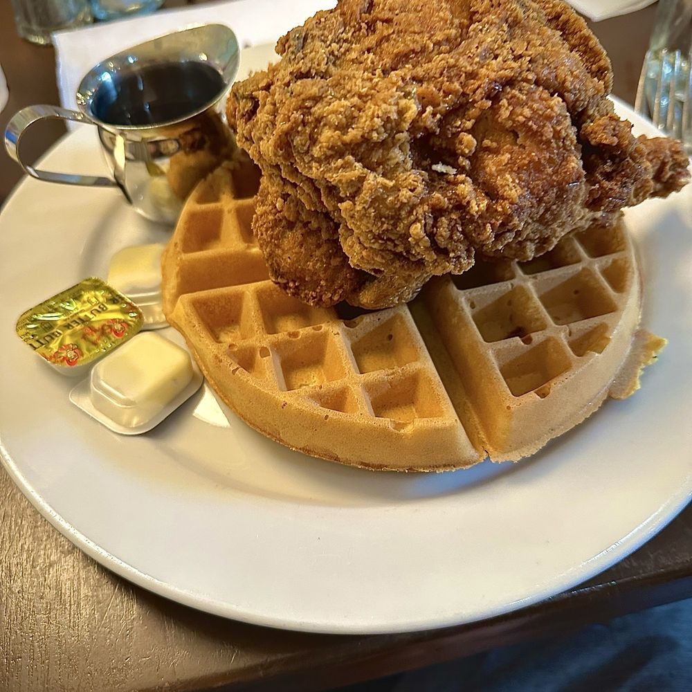 Mt. Kisco Diner - Chicken & Waffle (how it arrives) - Diners Near Me - Mount Kisco, New York Mt. Kisco Diner - Chicken & Waffle (how it arrives) - Diners Near Me - Mount Kisco, New York