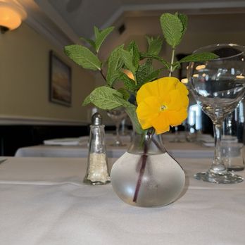 Fresh Restaurant - Centerpiece - New American Near Me - Highlands, New Jersey