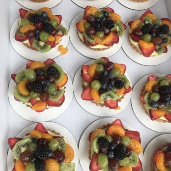 Michael Angelo's Bakery - Fruit Flan! - Bakeries Near Me - Broadview Heights, Ohio Michael Angelo's Bakery - Fruit Flan! - Bakeries Near Me - Broadview Heights, Ohio