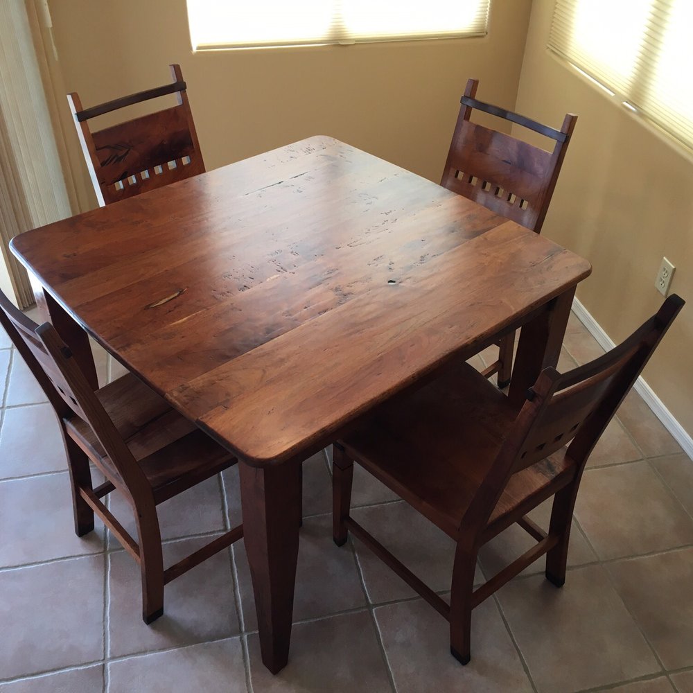 Fits our kitchen area perfectly!! Fits our kitchen area perfectly!!