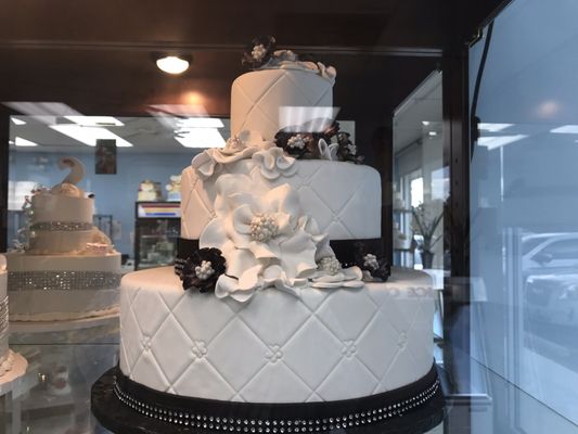 TIFFANY S BAKERY 127 Photos 24 Reviews Bakeries 8902 Simpson Ln 