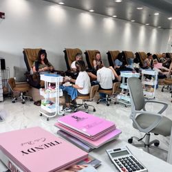 Caviar Nail Bar