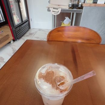 Casa Del Café - Maple sea salt iced latee - Latin American Near Me - Westbury, New York