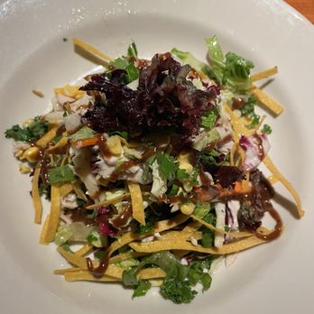 Hillstone Restaurant - Grilled Chicken Salad - New American Near Me - Phoenix, Arizona