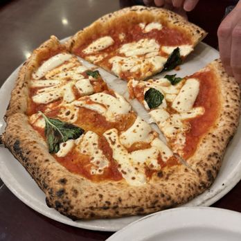 Ugo - MARGHERITA - Italian Near Me - Culver City, California Ugo - MARGHERITA - Italian Near Me - Culver City, California