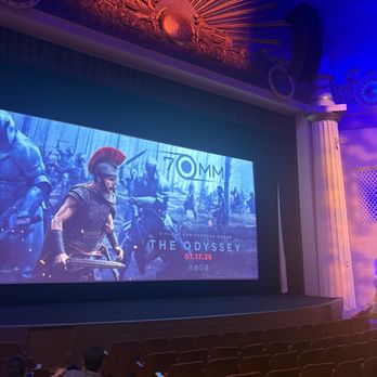 Alex Theatre - Performing Arts Near Me - Glendale, California
