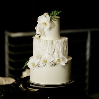 Dream Cakes - Desserts Near Me - Portland, Oregon