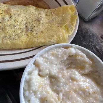 Mattie's Diner - Cheese grits - Diners Near Me - Charlotte, North Carolina Mattie's Diner - Cheese grits - Diners Near Me - Charlotte, North Carolina