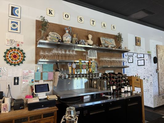 Kosta’s Taverna by null