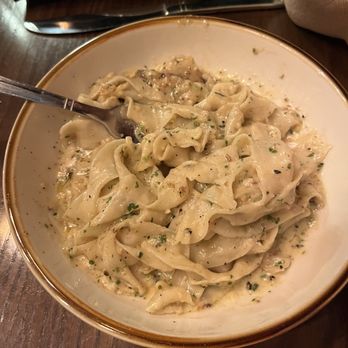 Five Kitchen & Bar - Truffle fettuccine - New American Near Me - Cincinnati, Ohio Five Kitchen & Bar - Truffle fettuccine - New American Near Me - Cincinnati, Ohio