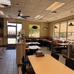 Vicky's Jurupa Valley - Super clean place!