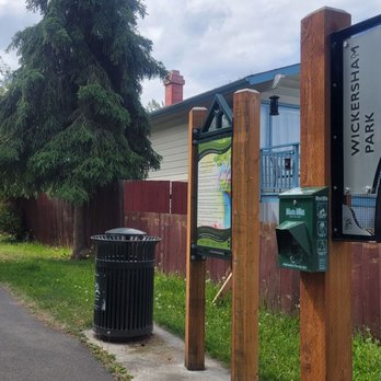Wickersham Park - Entrance to park from street - Parks Near Me - Anchorage, Alaska