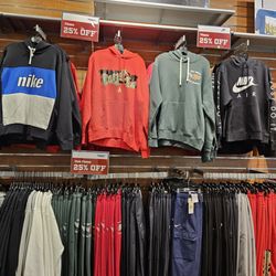 Champs Sports - Nike hoodie