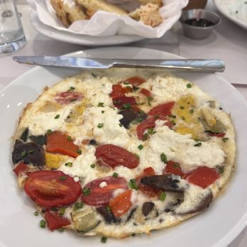 FRIEDA - Egg White Omelet - Cafes Near Me - Philadelphia, Pennsylvania FRIEDA - Egg White Omelet - Cafes Near Me - Philadelphia, Pennsylvania