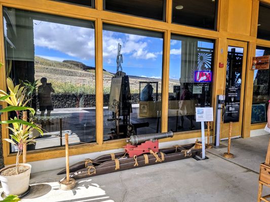 Puʻukoholā Heiau National Historic Site by null