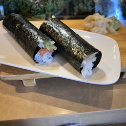 Yellowtail hand roll, salmon hand roll