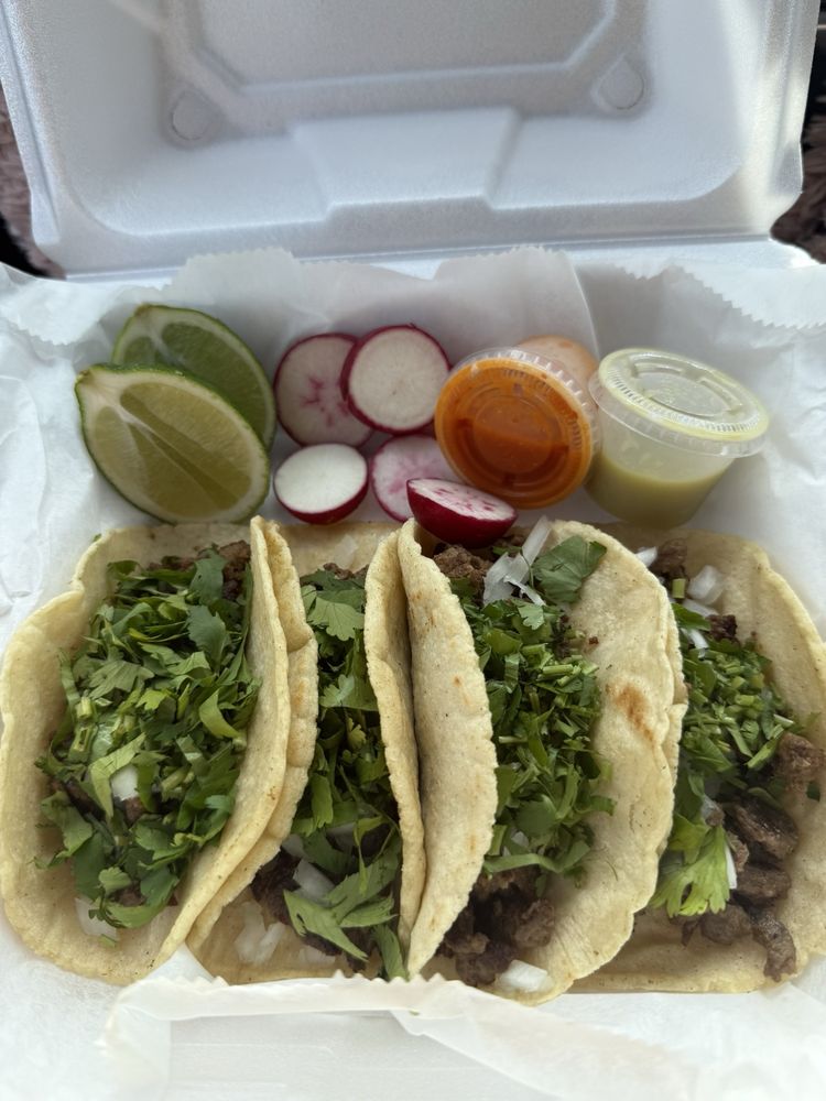 Taqueria El Aguila — Mexican restaurant in Chesterfield
