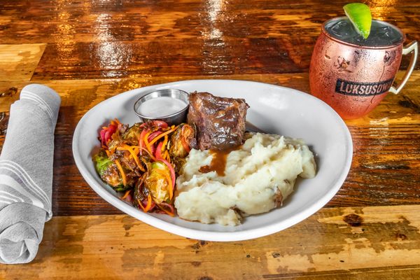 HOBNOB Neighborhood Tavern by null