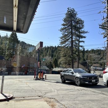 Higher Grounds Coffee House - Outside parking - Coffee & Tea Near Me - Crestline, California