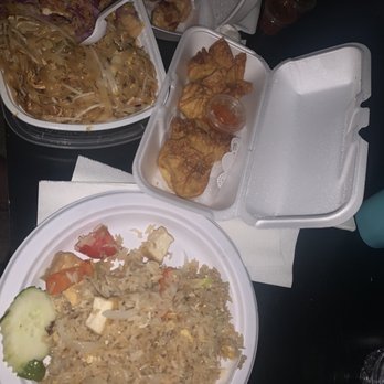 Pimmy's - Pad Thai, Thai Fried rice, shrimp dumplings & crab Rangoon. - Thai Near Me - Kenosha, Wisconsin