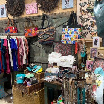 Boho Blooms Boutique - Accessories Near Me - Floresville, Texas