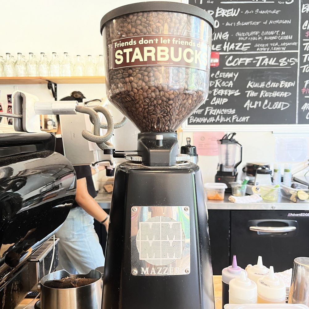 Ali’i Coffee - Nice clean set up. - Coffee & Tea Near Me - Honolulu, Hawaii Ali’i Coffee - Nice clean set up. - Coffee & Tea Near Me - Honolulu, Hawaii