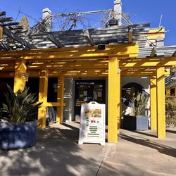 Mendocino Avenue Car Wash and Detail Center - Car bath time.