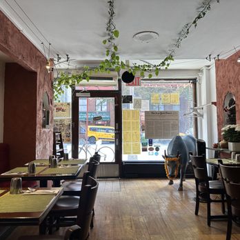 Pongal restaraunt nyc - a man in a restaurant setting - Indian Near Me - Manhattan, New York Pongal restaraunt nyc - a man in a restaurant setting - Indian Near Me - Manhattan, New York