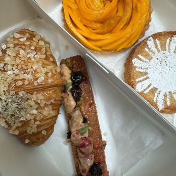 Kasama - spread of pastries - Filipino Near Me - Chicago, Illinois Kasama - spread of pastries - Filipino Near Me - Chicago, Illinois