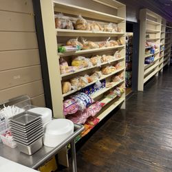 La Popular Panaderia Y Restaurante - Bread Decor