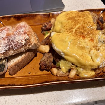 Stone Arch - Meatloaf hash - American Near Me - St Paul, Minnesota Stone Arch - Meatloaf hash - American Near Me - St Paul, Minnesota