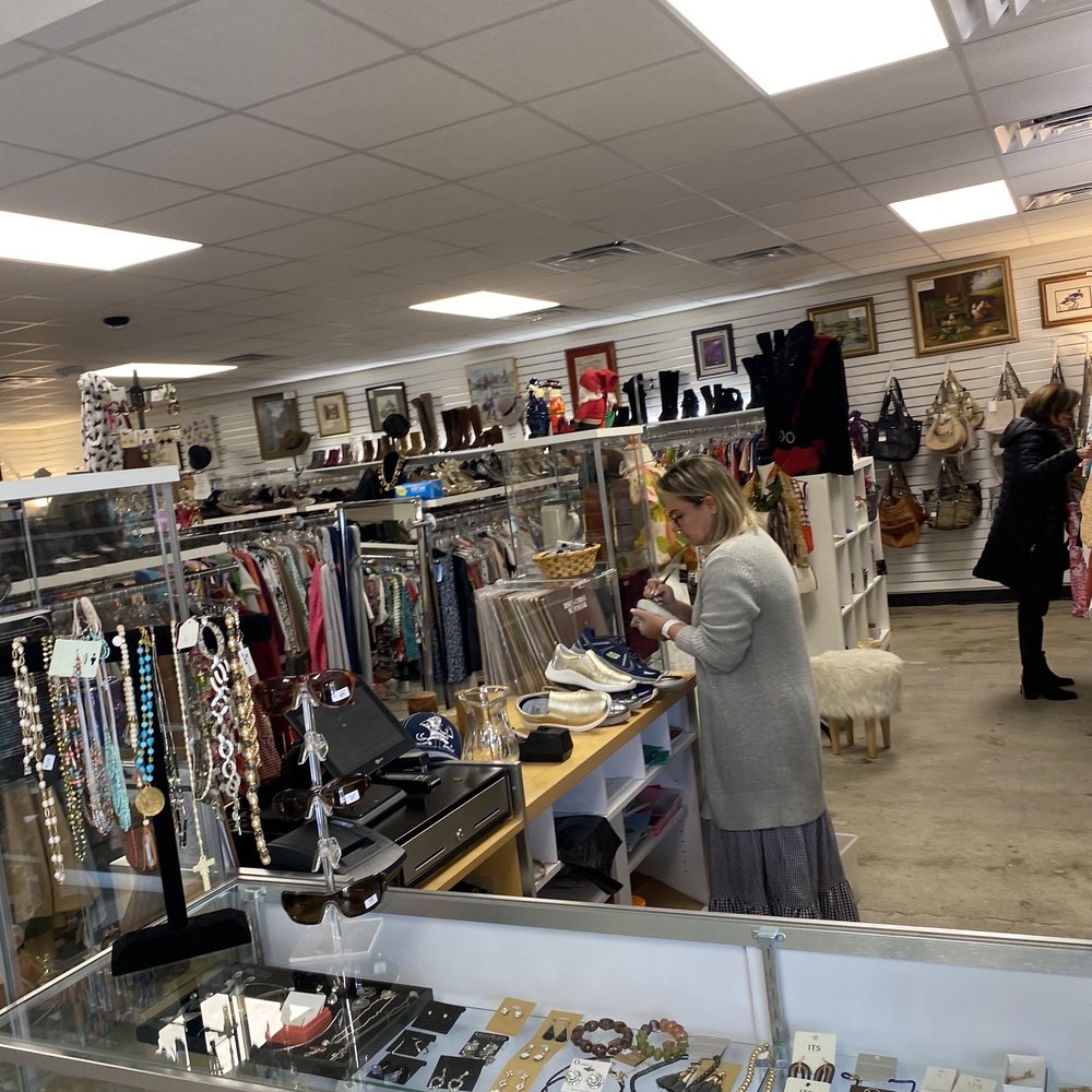 MAM Resale and Boutique - Community Service/Non-Profit Near Me - Houston, Texas