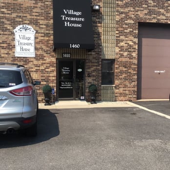 Village Treasure House - Home Decor Near Me - Northbrook, Illinois