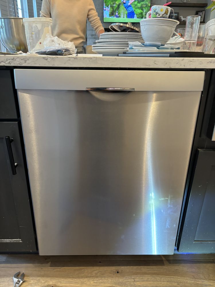 Slide of Homewire Electric & Plumbing