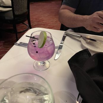 Rey's Restaurant - Lucky lady - Seafood Near Me - Raleigh, North Carolina