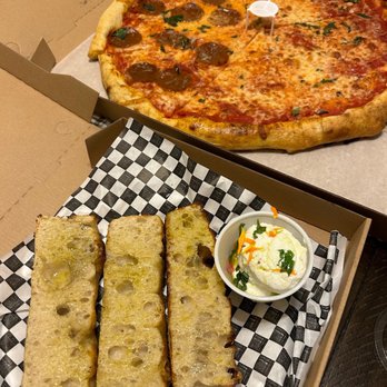 Pinky Ring Pizza - Pizza and focaccia - Pizza Near Me - Madison, Tennessee Pinky Ring Pizza - Pizza and focaccia - Pizza Near Me - Madison, Tennessee