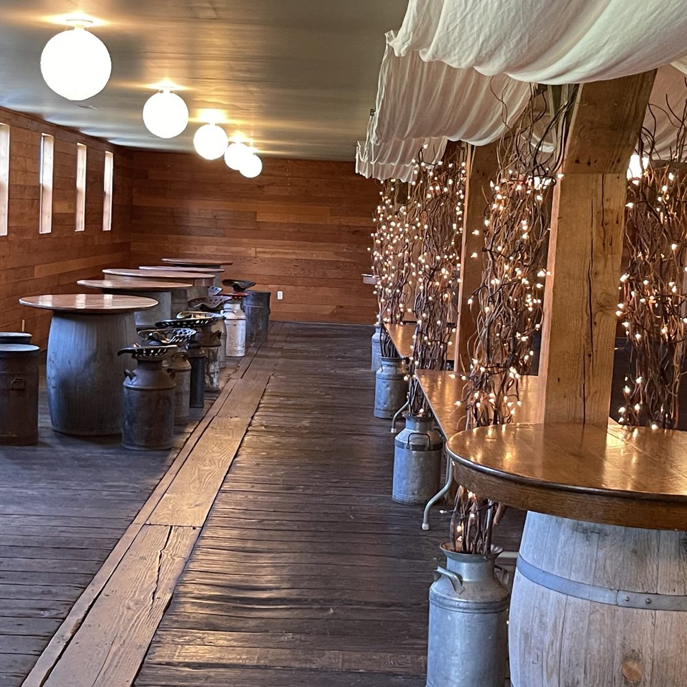 Red Barn Studios - lower level area - Venues & Event Spaces Near Me - Chehalis, Washington