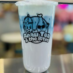 Beau Tea and The bites - Butterfly pea milk tea