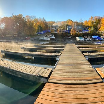 Lighthouse Harbor Marina - Boat Repair Near Me - Greentown, Pennsylvania Lighthouse Harbor Marina - Boat Repair Near Me - Greentown, Pennsylvania