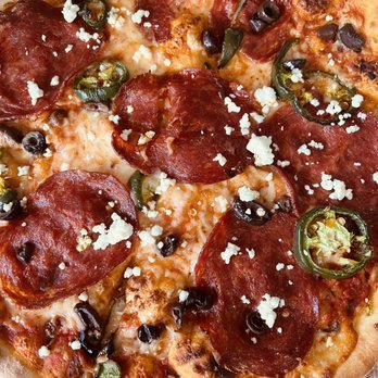 La Vecchia Ristorante - Pepperoni - Italian Near Me - Toronto, Ontario La Vecchia Ristorante - Pepperoni - Italian Near Me - Toronto, Ontario