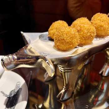InClan Brutal - Croquettes - Tapas Bars Near Me - Madrid, M InClan Brutal - Croquettes - Tapas Bars Near Me - Madrid, M