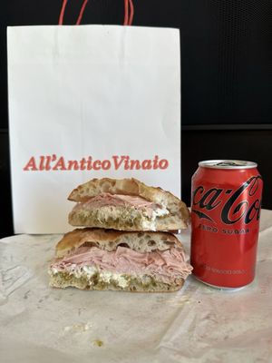 All’Antico Vinaio by null