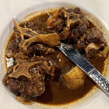 Mangos Southern Kitchen and Bar - Oxtail - Breakfast & Brunch Near Me - Tampa, Florida