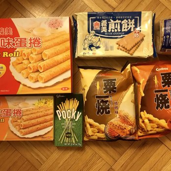 99 Ranch Market - Eggs rolls, Pocky biscuits, cookies and snacks - Seafood Markets Near Me - Jersey City, New Jersey