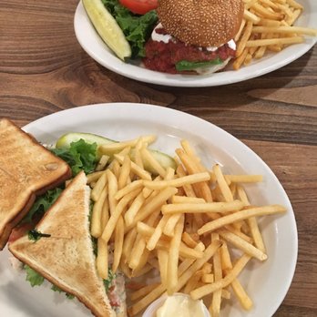 Pinecrest Diner - Diners Near Me - San Francisco, California Pinecrest Diner - Diners Near Me - San Francisco, California