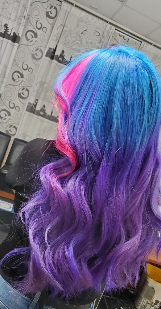 REVOLVER HAIR STUDIO Updated October 2024 79 Photos & 42 Reviews 3633 W Shaw Ave, Fresno