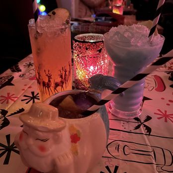 Kona's - Bars Near Me - San Francisco, California