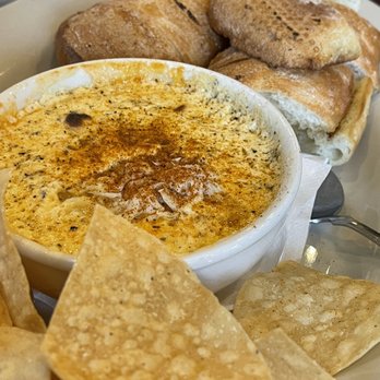 Oscar's Alehouse - Three Cheese Crab Dip - Beer Bar Near Me - Pasadena, Maryland